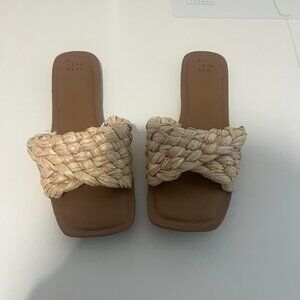A New Day Raffia Sandals - Size 7.5 EUC